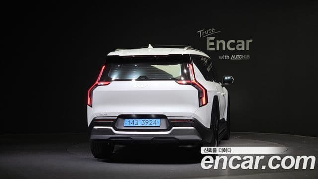 Kia EV9 Air, 2024 4