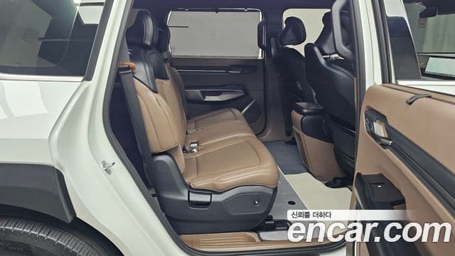 Kia EV9 Air, 2024 12