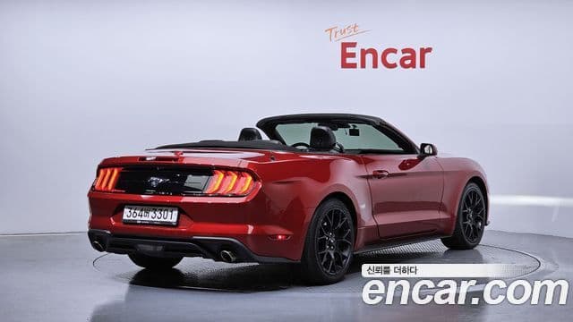Ford Mustang кабриолет, 2021 2
