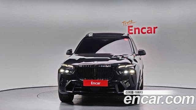 BMW X7 (G07) xDrive 40d M Sport 6인승, 2025 3
