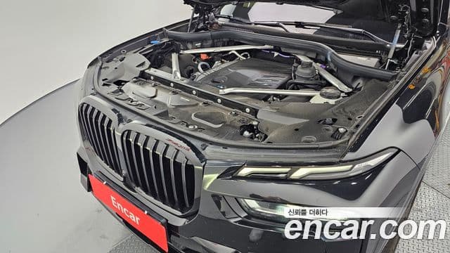 BMW X7 (G07) xDrive 40d M Sport 6인승, 2025 6