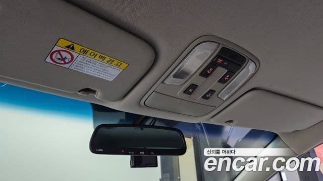 Kia All New Carnival Luxury, 2016 18