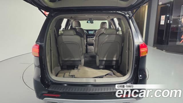 Kia All New Carnival Luxury, 2016 20