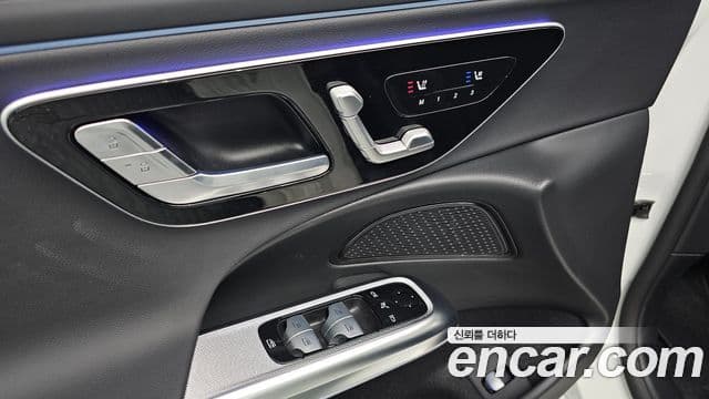 Mercedes-Benz E-класс W214 Avantgarde, 2025 17