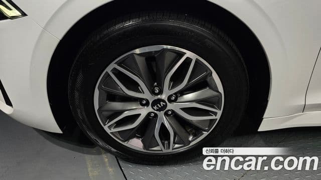 Kia K5 гибрид 3세대 Prestige, 2020 все фото