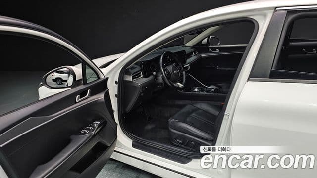 Kia K5 гибрид 3세대 Prestige, 2020 11