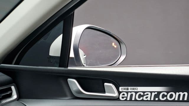 Kia K5 гибрид 3세대 Prestige, 2020 17