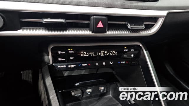 Kia K5 гибрид 3세대 Prestige, 2020 19