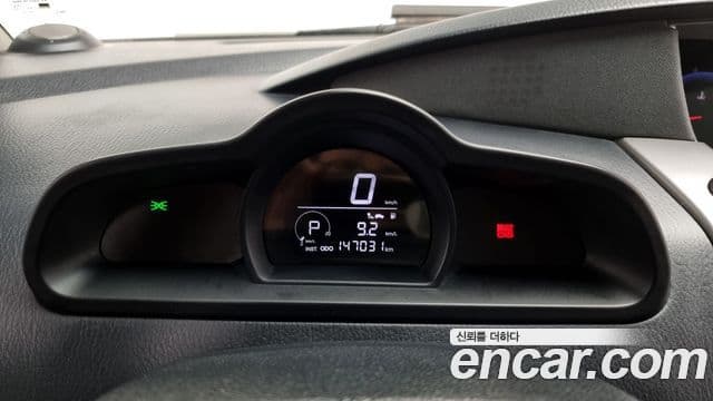 KG모빌리티(SsangYong) Korando 투리스모 4WD GT 9인승, 2014 8