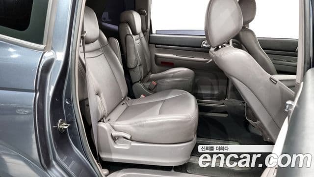 KG모빌리티(SsangYong) Korando 투리스모 4WD GT 9인승, 2014 12