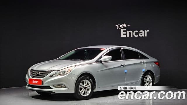 Hyundai YF Sonata LPI top, 2012 1