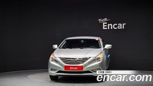 Hyundai YF Sonata LPI top, 2012 3