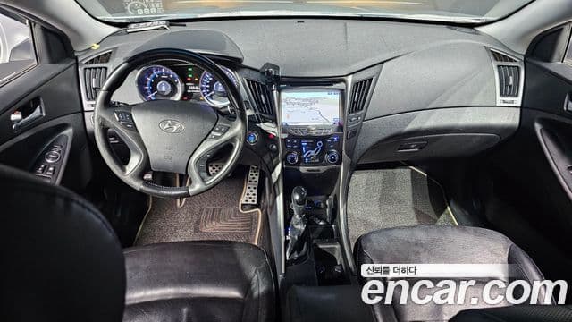 Hyundai YF Sonata LPI top, 2012 7