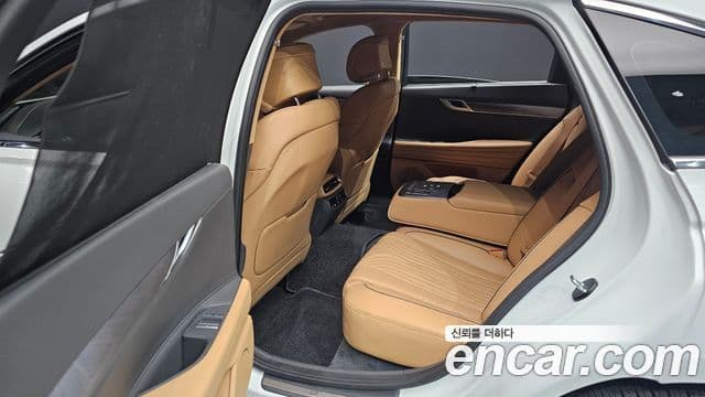 Genesis G80 (RG3) бензин 2.5 турбо AWD, 2022 12