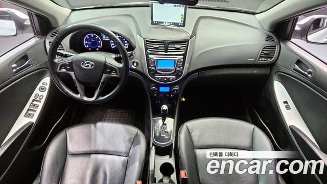 Hyundai Accent(новый кузов / новое поколение) Premium, 2015 7