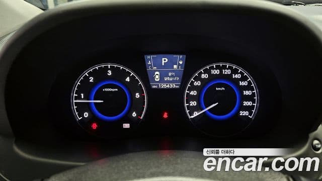 Hyundai Accent(новый кузов / новое поколение) Premium, 2015 8