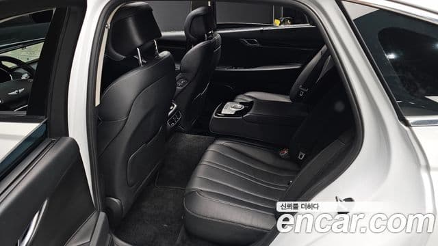 Genesis G80 (RG3) бензин 2.5 турбо AWD, 2022 12