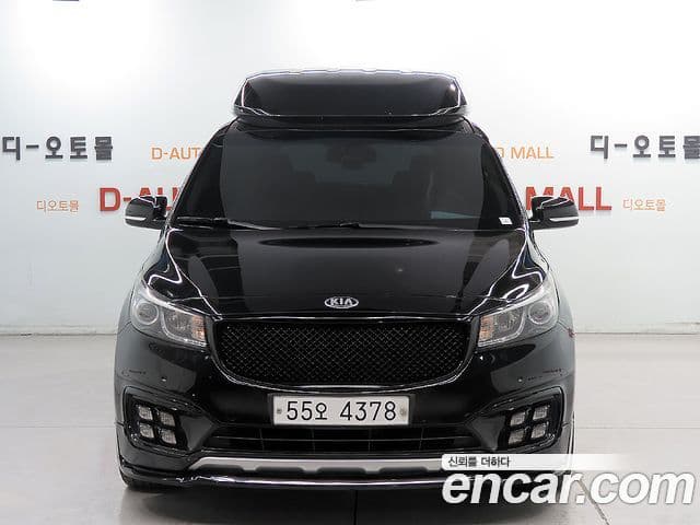 Kia All New Carnival Luxury, 2015 3