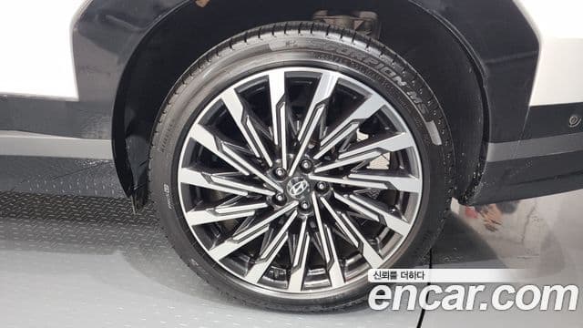 Hyundai Santa Fe (MX5) Calligraphy, 2024 все фото