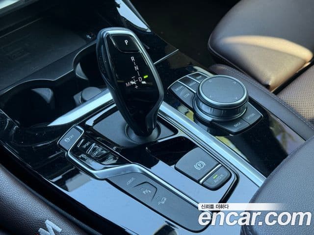 BMW X3 (G01) xDrive 30e M Sport онлайн Exclusive Edition, 2021 9