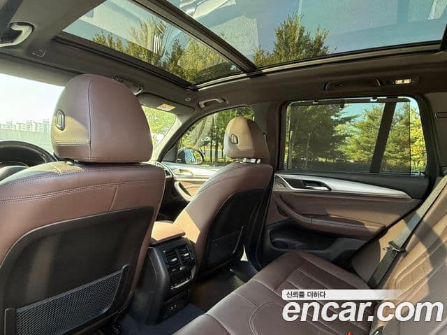 BMW X3 (G01) xDrive 30e M Sport онлайн Exclusive Edition, 2021 12