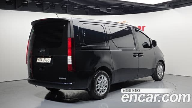 Hyundai Staria Modern, 2022 2