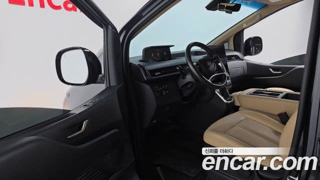 Hyundai Staria Modern, 2022 11