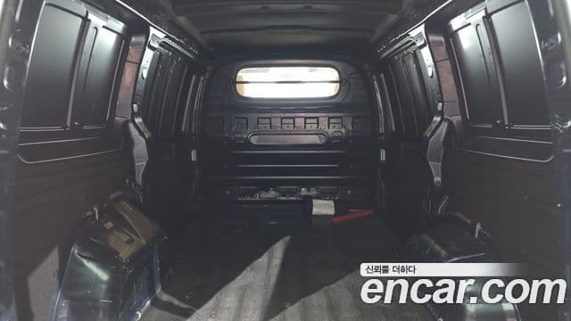 Hyundai Staria Modern, 2022 20