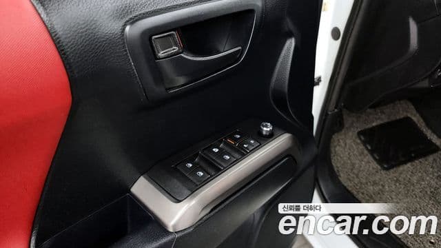 Toyota 타코마, 2017 17