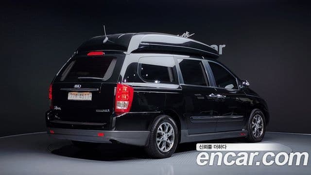 Kia Carnival R Premium, 2013 2