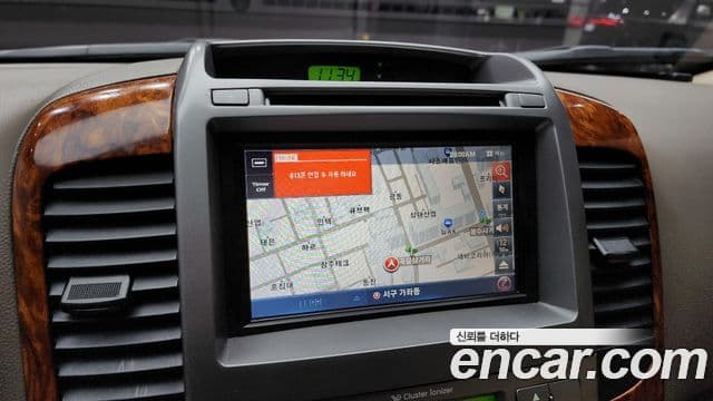 Kia Carnival R Premium, 2013 14