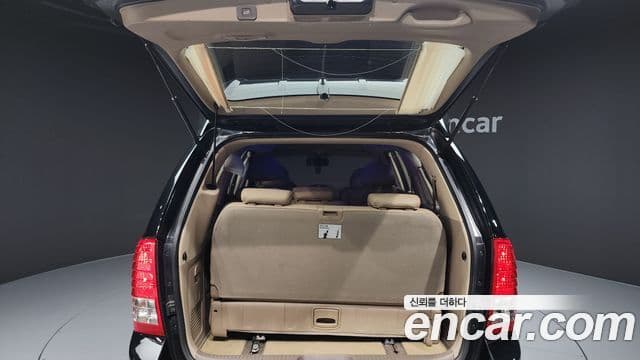 Kia Carnival R Premium, 2013 20