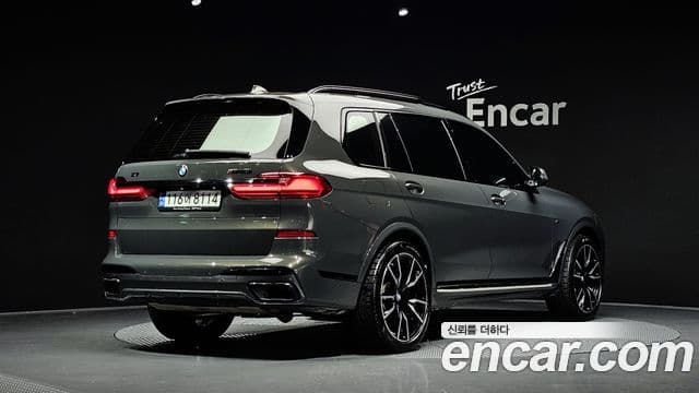 BMW X7 (G07) xDrive 40i M Sport онлайн Exclusive Edition 6인승, 2022 2