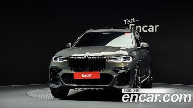 BMW X7 (G07) xDrive 40i M Sport онлайн Exclusive Edition 6인승, 2022 3