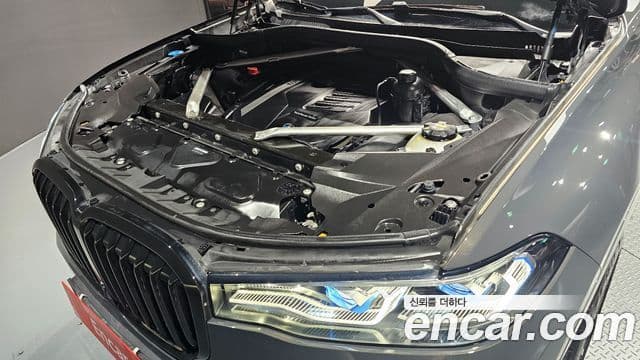 BMW X7 (G07) xDrive 40i M Sport онлайн Exclusive Edition 6인승, 2022 6