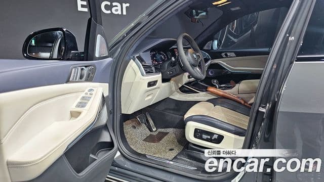 BMW X7 (G07) xDrive 40i M Sport онлайн Exclusive Edition 6인승, 2022 10