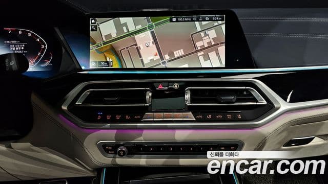 BMW X7 (G07) xDrive 40i M Sport онлайн Exclusive Edition 6인승, 2022 15