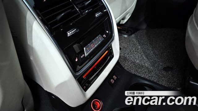 BMW X7 (G07) xDrive 40i M Sport онлайн Exclusive Edition 6인승, 2022 18