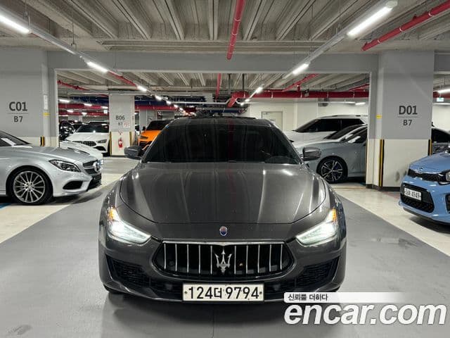 Maserati 기블리 3세대