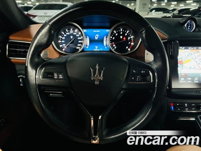 Maserati 기블리 3세대, 2020 8