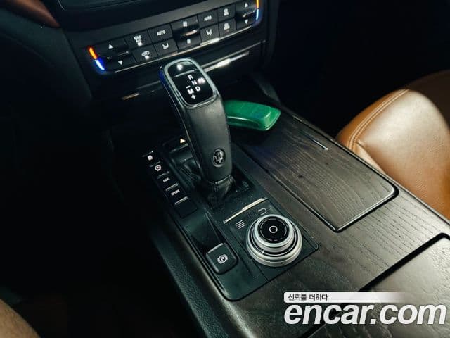 Maserati 기블리 3세대, 2020 9