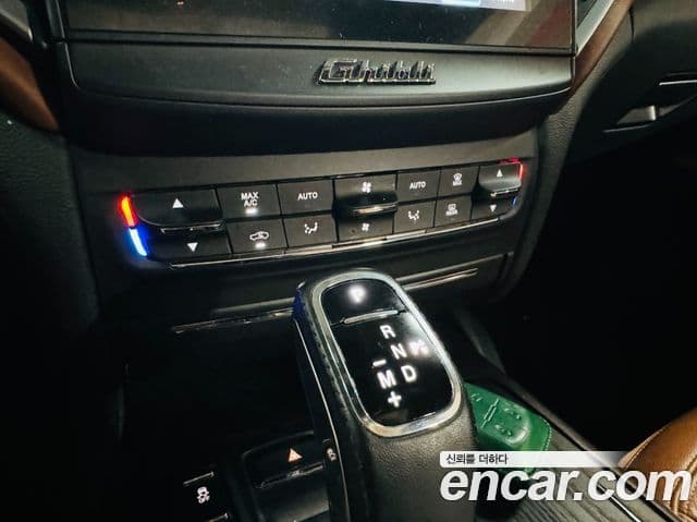 Maserati 기블리 3세대, 2020 19