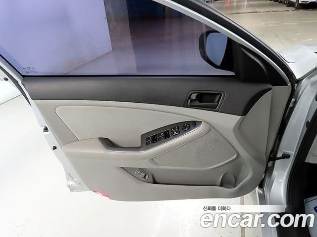 Kia The / новый New K5 Deluxe, 2015 16