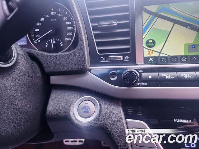 Hyundai Avante AD Special, 2016 11