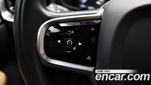 Volvo V60 Cross Country 2세대 B5 Pro AWD, 2021 14