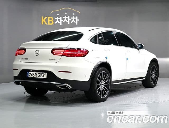Mercedes-Benz GLC-класс X253 GLC220 d 4MATIC Premium купе, 2017 3