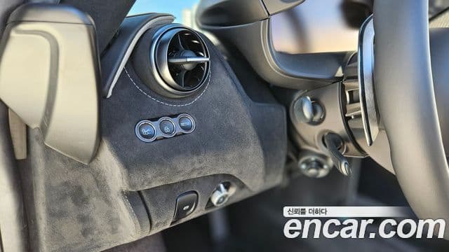 맥라렌 750S 4.0 Spyder, 2024 13