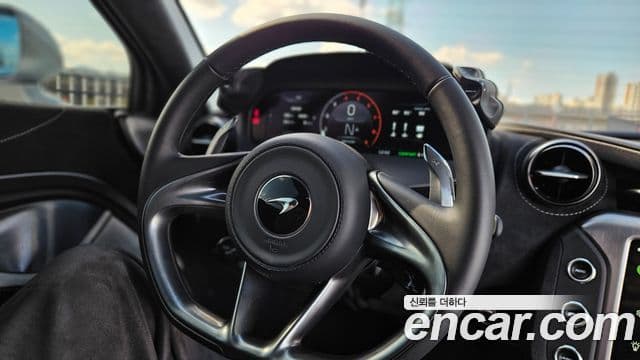 맥라렌 750S 4.0 Spyder, 2024 16