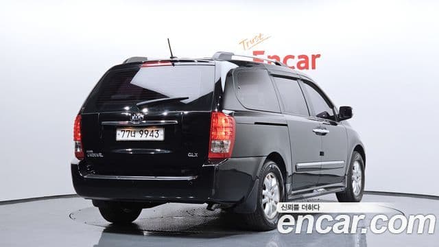 Kia Carnival R Premium, 2013 2