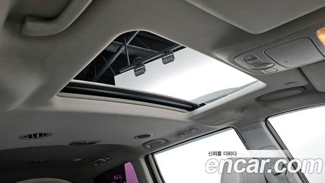 Kia Carnival R Premium, 2013 19